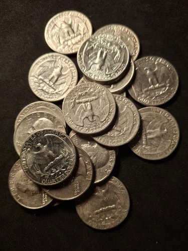 20 silver washington quarters $5 face value.very good condition.90%silver.