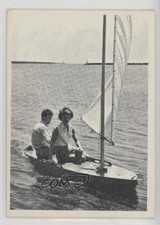 1964 Topps The Story of John F Jacqueline Kennedy Jackie #72 0s4