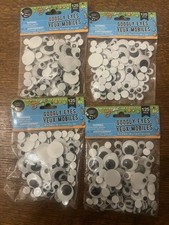 LOT of 4 Pk GOOGLY EYES FOR CRAFTS B W Various Sizes 125 Ct/Pk, 500 Pcs count