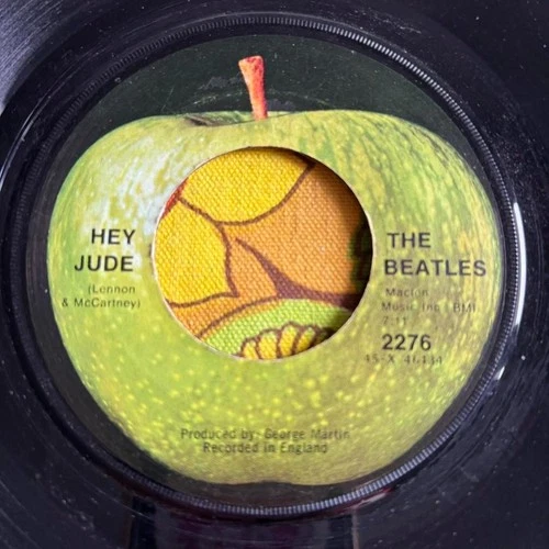 Beatles Hey Jude / Revolution 7" 45 RPM Vinyl Record Apple 2276 G+