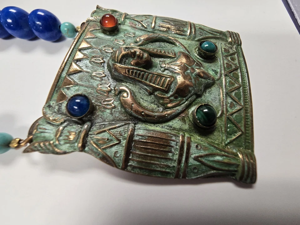 Collar y brazalete egipcio Elaine Coyne Foto 2 de 4