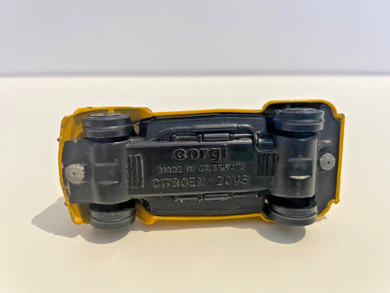 voiture miniature rare