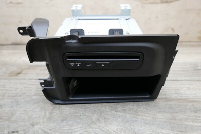 2013 Jeep Grand Cherokee WK2 RHD Multimedia CD DVD Player P05091245AD