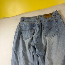 Levis 550 Relaxed Fit Tapered Leg Jeans Light Wash Blue Made in USA 12 MIS