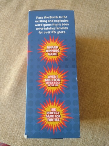 pass the bomb board game Age 8+ (2to 12 Player) - Picture 2 of 4