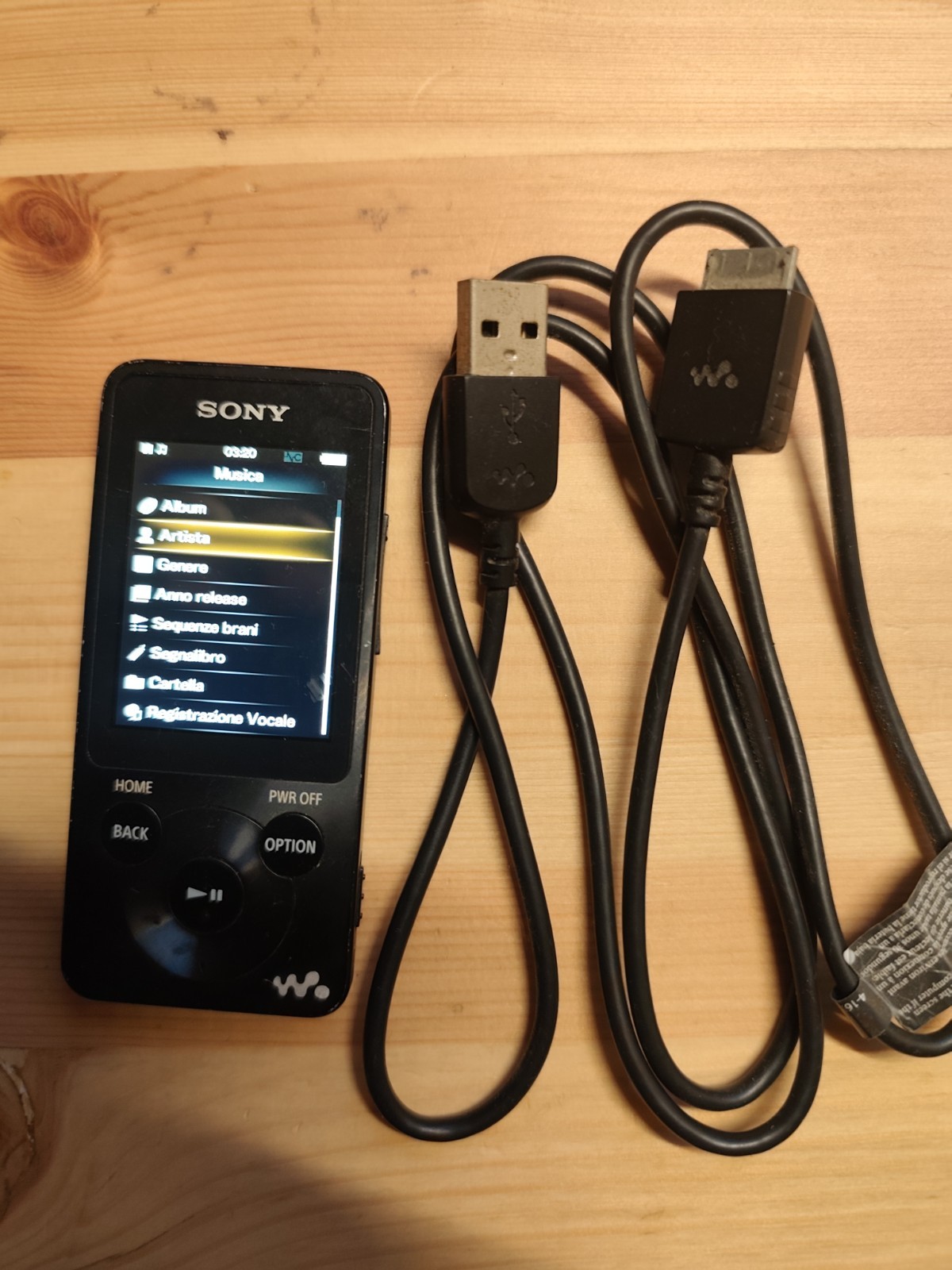Lettore MP3 Sony Walkman NWZ-E585