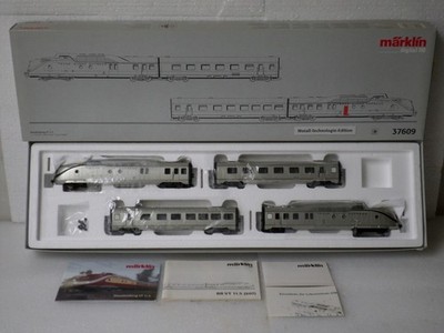 MÄRKLIN Dieseltriebzug VT 11.5 '' Metalltechnik '' Art.-Nr. 37609.