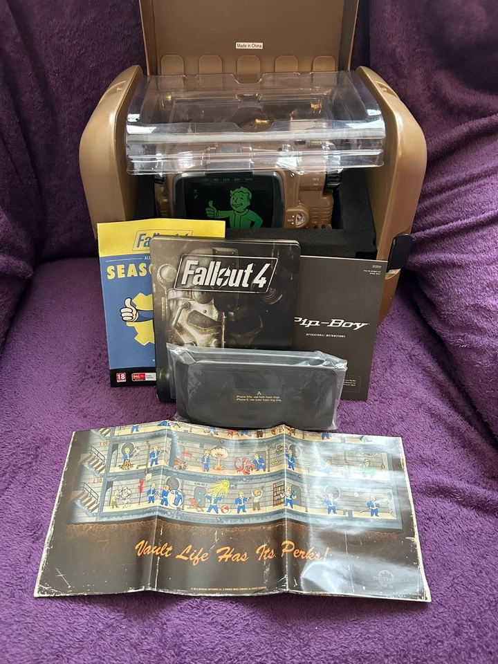 Fallout 4 Pip Boy Collectors Edition PC - NO GAME - Image 3 of 4