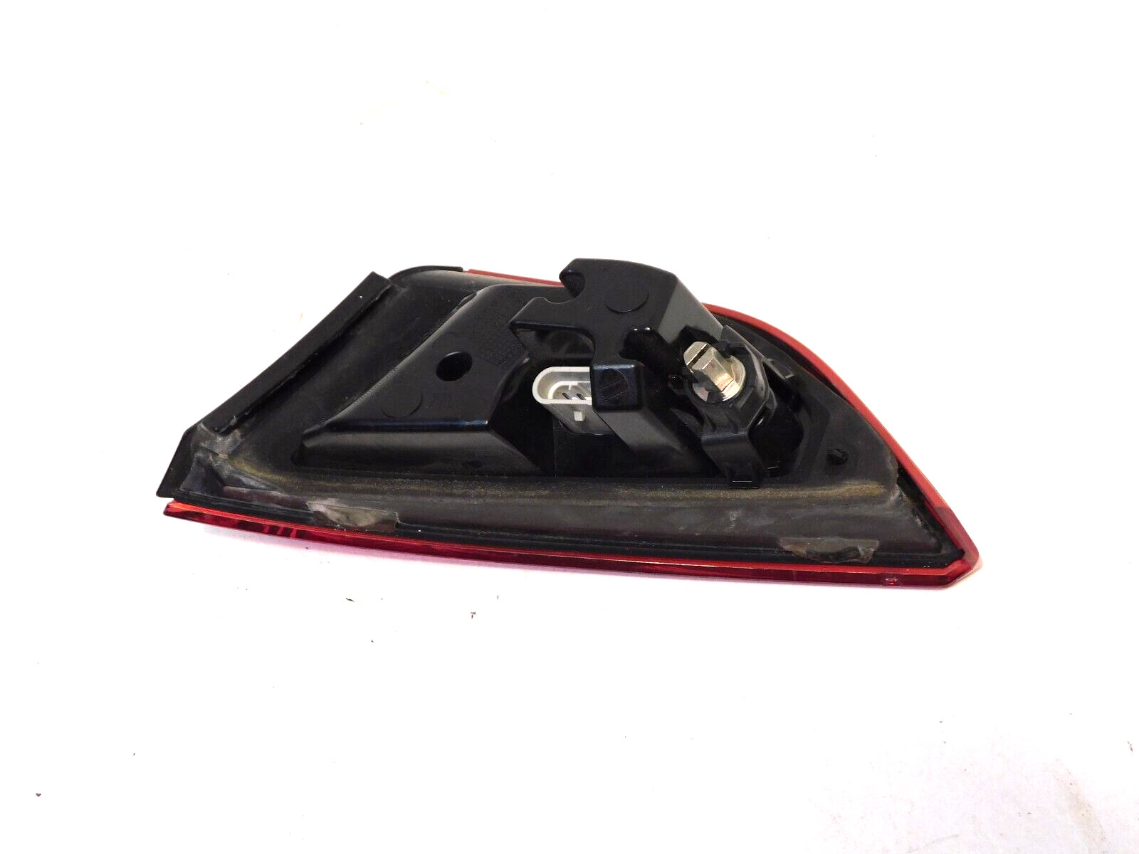 14-21 Maserati Quattroporte Rear DRIVER LEFT Side INNER Taillight Lamp TRUNK OEM