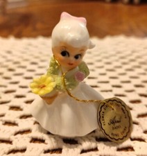 RARE Vintage Miniature Napco April Daisy Birthday Girl Bone China Hang Tag Nice