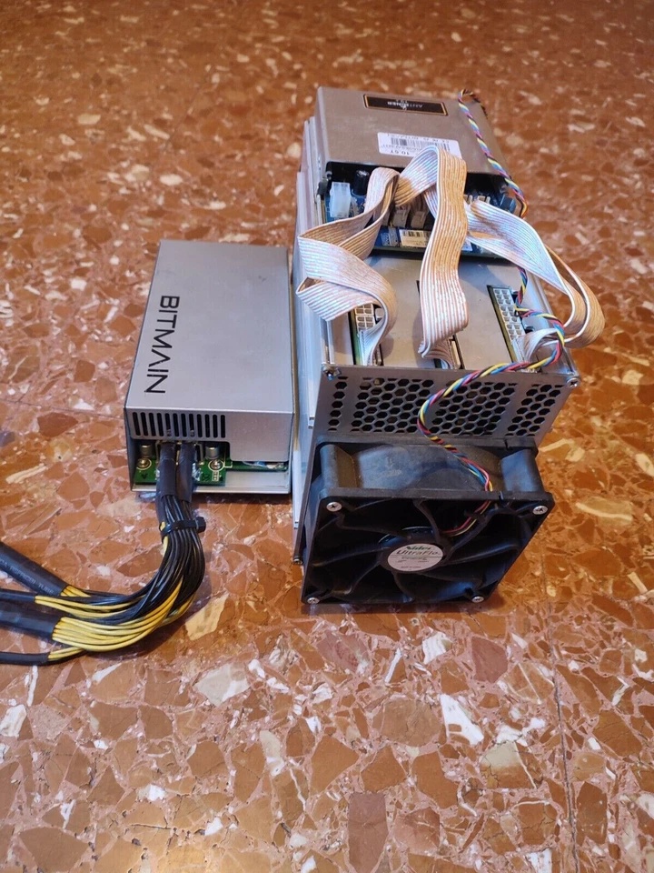 BITCOIN MINER AntMiner T9+ SHA256 with psu APW3++ 10.5 TH  bitcoin cash litecoin - Immagine 2 di 3