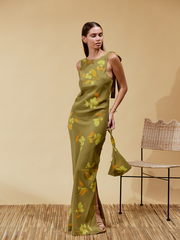 Soliel Soliel Ines Sz 2 Tulip Hazel Silk Rent the Runway Green Floral Dress  GUC | eBay