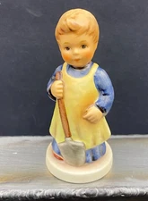 Goebel Hummel “Garden Treasures” #727 1996 TMK-7 Hummel Club 1998/99