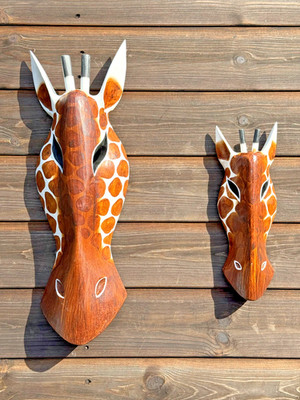 Giraffen Maske Holz handgeschnitzt - verschiedene Größen