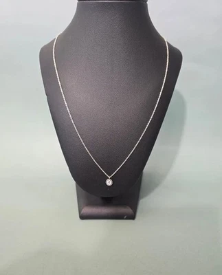 COLLIER OR BLANC 750/1000 (18 carats)+ DIAMANT - Photo 1/4