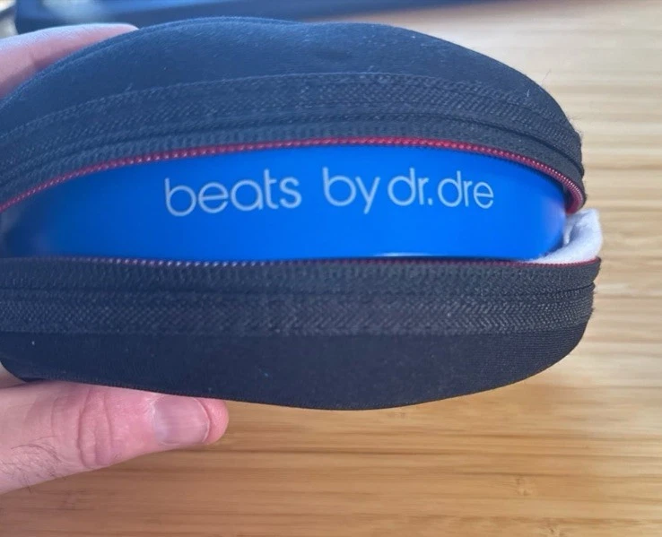 Beats by Dr. Dre Solo HD Over the Ear Wired Headphones - Blue - Image 3 of 4