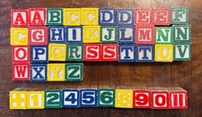 VINTAGE LOT of 44 WOOD ALPHABET BUILDING BLOCKS CHILDREN'S WOODEN LETTER NUMBER