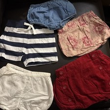 5 Pairs Of Really Cute Baby Shorts, 4x Newborn 0-3 Months, 1x 3-6 Months