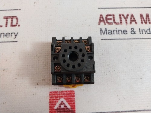 Crouzet TMR48U Timer With Base 0.5 To 30 Sec 8B-2017-W49 - Picture 9 of 9