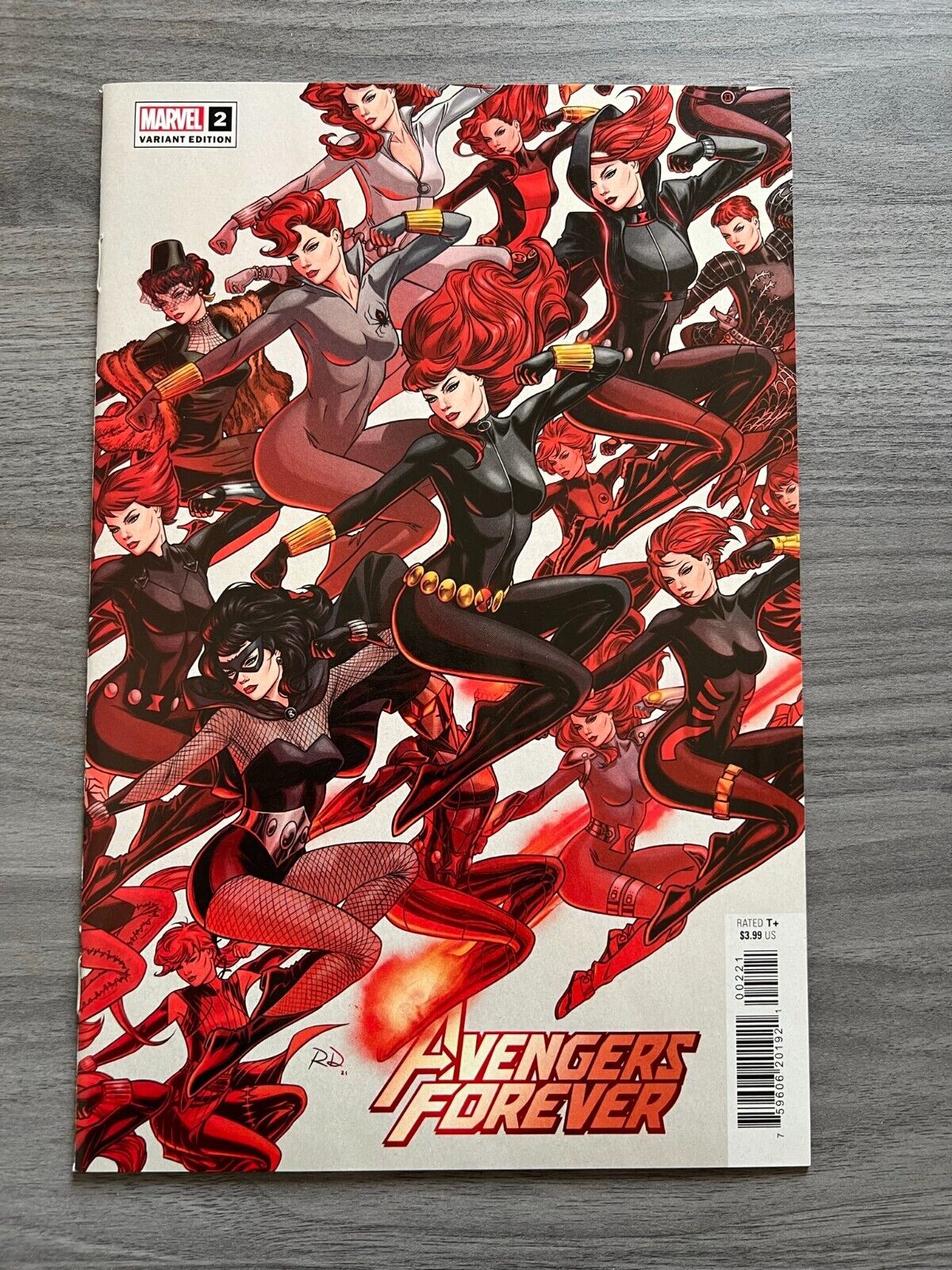 Avengers Forever #2 Russell Dauterman Black Widow Costumes Variant NM/M Marvel