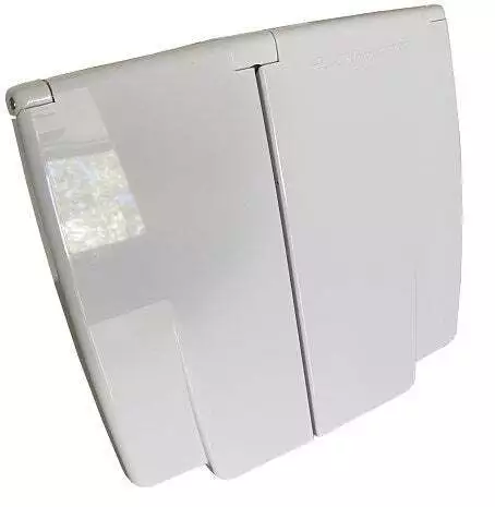 CMS 15AMP SINGLE 15A AUTOSWITCH INLET WHITE WITH RCD SWITCH -IP44. JILCBWH - Picture 1 of 5