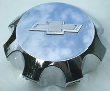 2013 - 2019 Chevrolet Silverado 2500 3500 Hd Chrome Oem Center Cap Pn 22910732 2013 - 2019 Chevrolet Silverado 2500 3500 Hd Chrome Oem Center Cap Pn 22910732