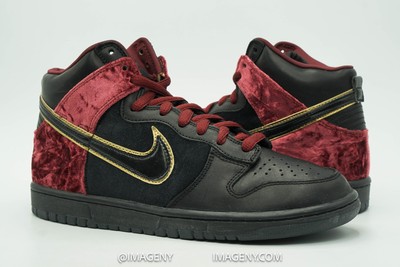 激レア!NIKE DUNK HIGH SB Bloody Sunday 激レア!NIKE DUNK HIGH SB Bloody Sunday