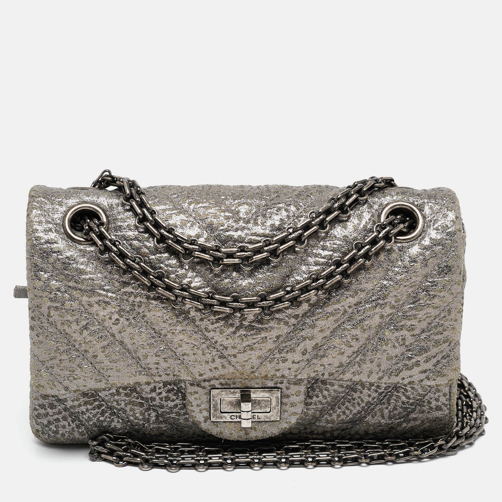Chanel 224 Reissue 2.55 Flap Bag in Metallic Grey Chevron Leather