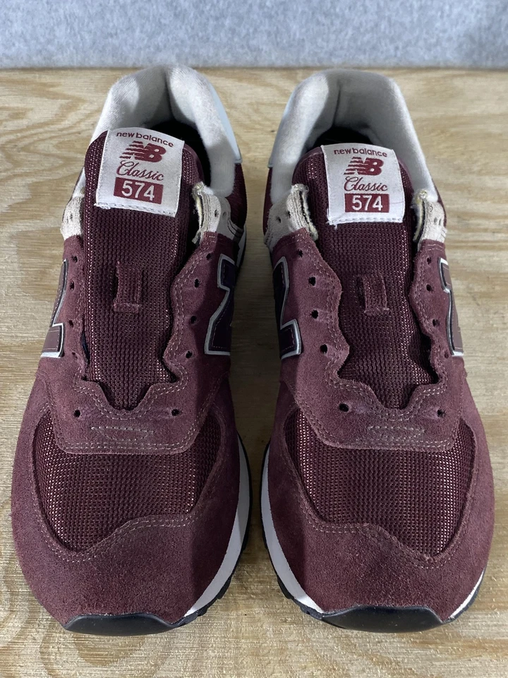 Новый баланс туфли мужчин 10,5 бордовая замша 574 V2 классический работает повседневные кроссовки - Изображение 2 из 4