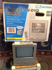 Emerson CRT 9" AC/DC ColorTV/DVD Combo EWC09D5B Retro Gaming Remote Soft Case 🔥