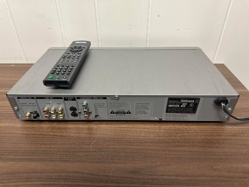 Sony DVP-NS715P Progressive Scan DVD Player - 第 2/4 張圖片