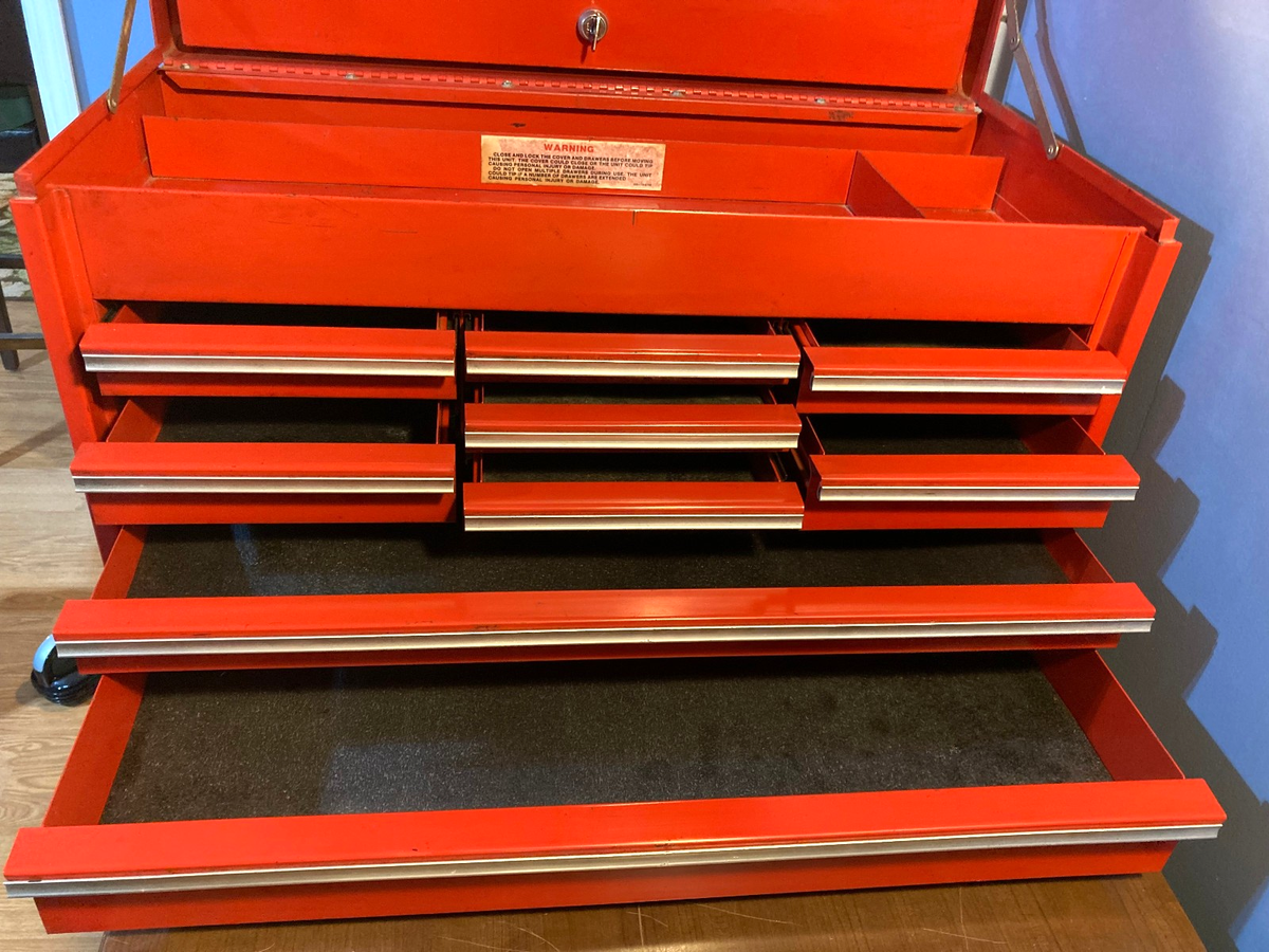 Snap On KRA58H Tool Box Tool Chest Nine Drawer Flip Top With Key
