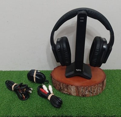RIF6 V4 DIGITAL Wireless Headphones For TV Sound Stereo w/Charging Stand