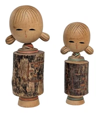 VTG Creative Kokeshi Doll Girl Doll Red & Green Pair 9, 11cm Japanese Woodcrafts