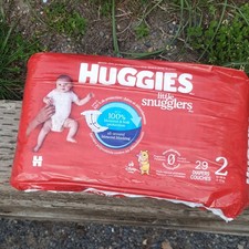 Huggies Little Snugglers Disposable Diapers Size 2 12-18 lb 29ct White