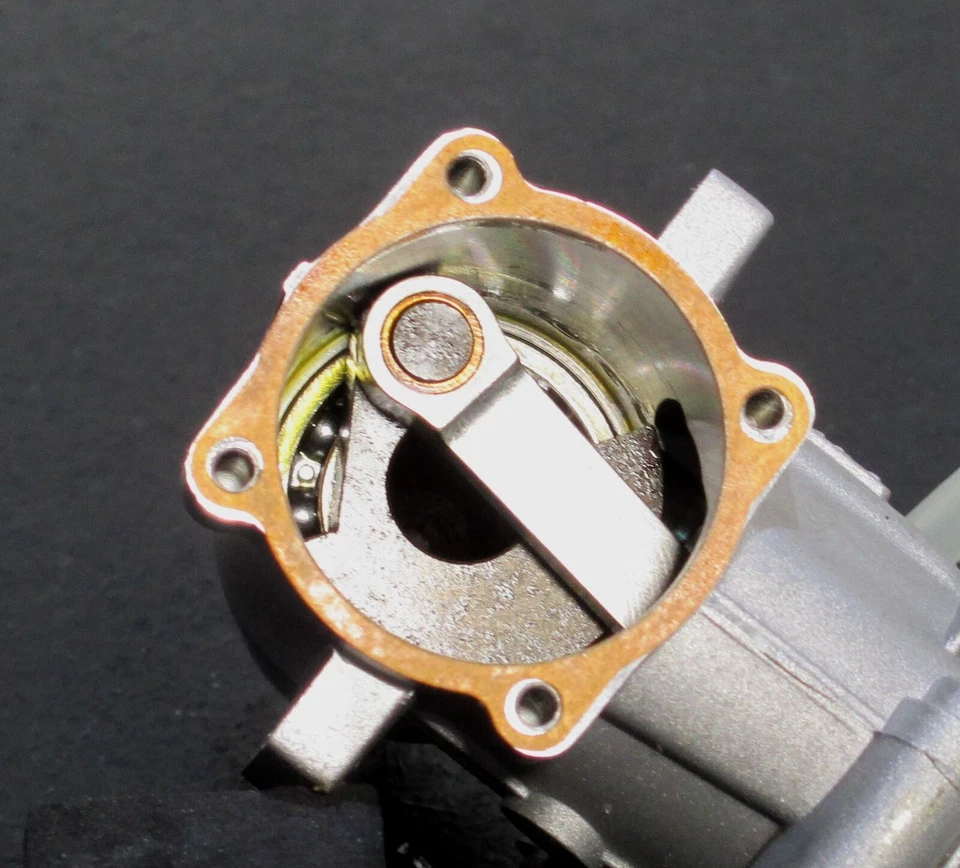 O.S.MAX-46FX 7.45cc 2 cycle glow engine with muffler for R/C airplane, used f/s - Image 3 of 4