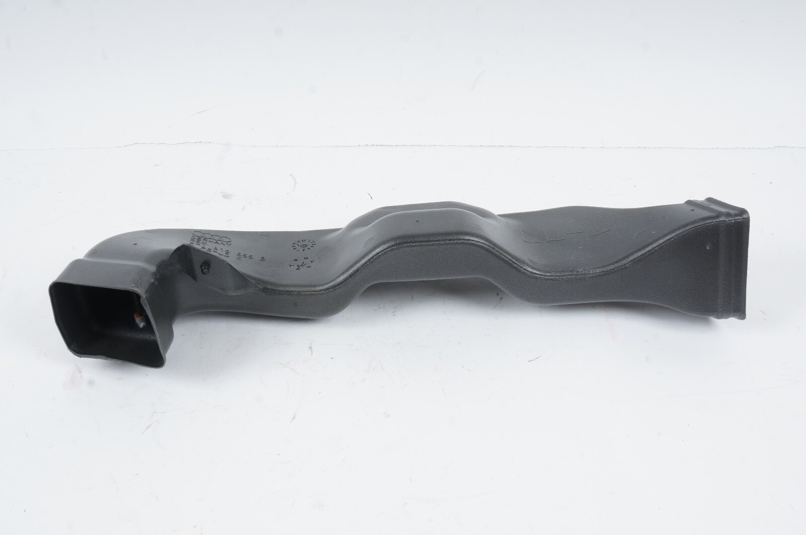 2010 - 2020 BENTLEY MULSANNE DRIVER SIDE A/C AIR CONDITIONER FRESH AIR DUCT