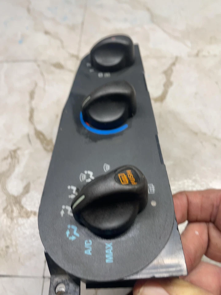 Chevy Lumina 95-99 Monte Carlo 1995-1999 calefacción control aire acondicionado OEM Foto 3 de 4