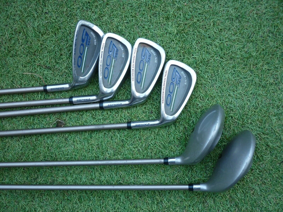 Ladies Macgregor MC500 irons 4,6,8,SW with RD 3 & 5 wood graphite shafts - Image 2 of 4