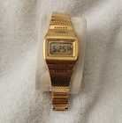Seiko Vintage 1980s Quartz Digital LCD Gold Tone Metal Bracelet Watch Gray Dial