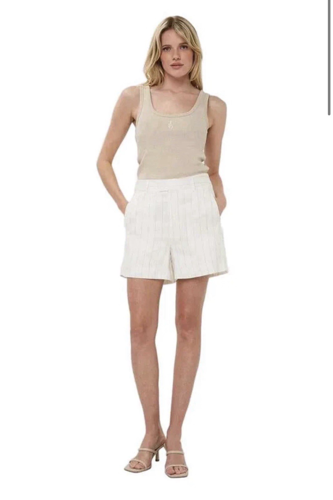 NWT Esqualo sand-colored striped shorts high rise trousers in size XL
