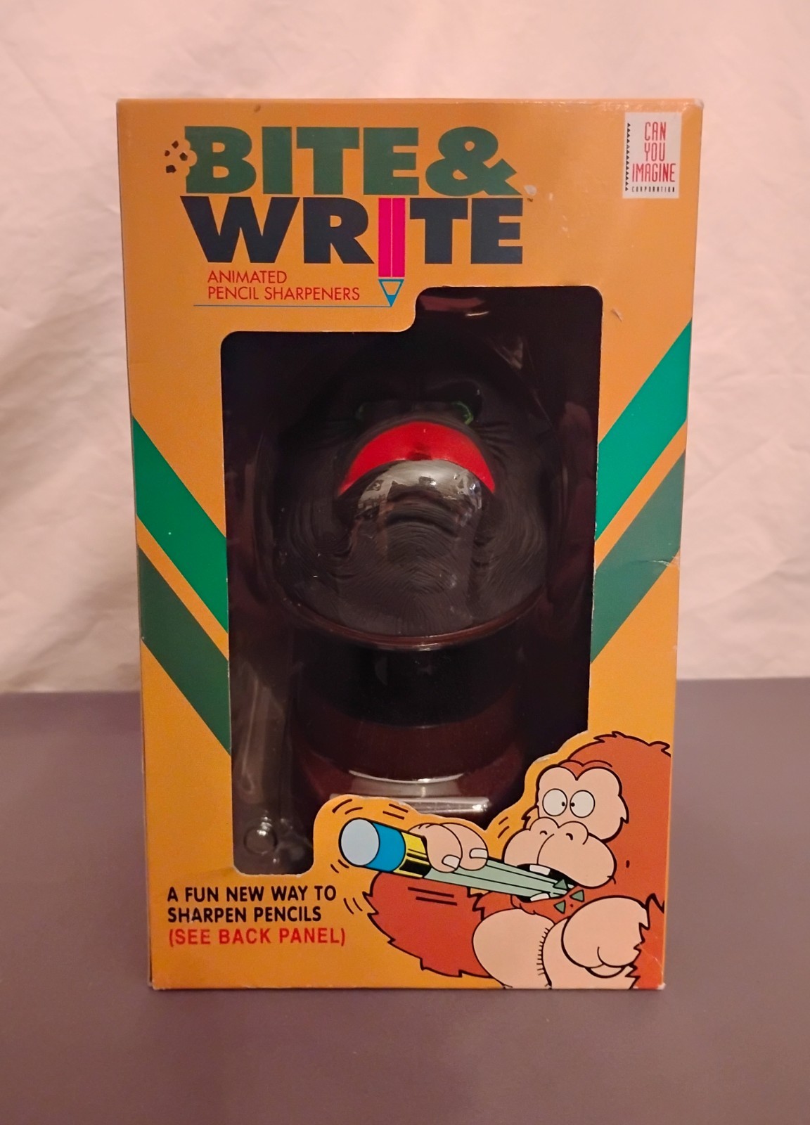 Vtg King Kong Gorilla Vinyl Head Electric Pencil Sharpener Eyes Light Up - NOS!!