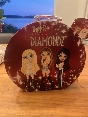 BRATZ FOREVER DIAMONDZ CARRYING CASE, 2006, NEW WITH TAG NEVER USED   