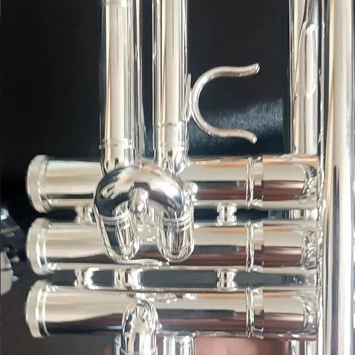 Classic 180S-72 Nickel-plated Silver Trumpet Brass Instrument with Case - Picture 9 of 9