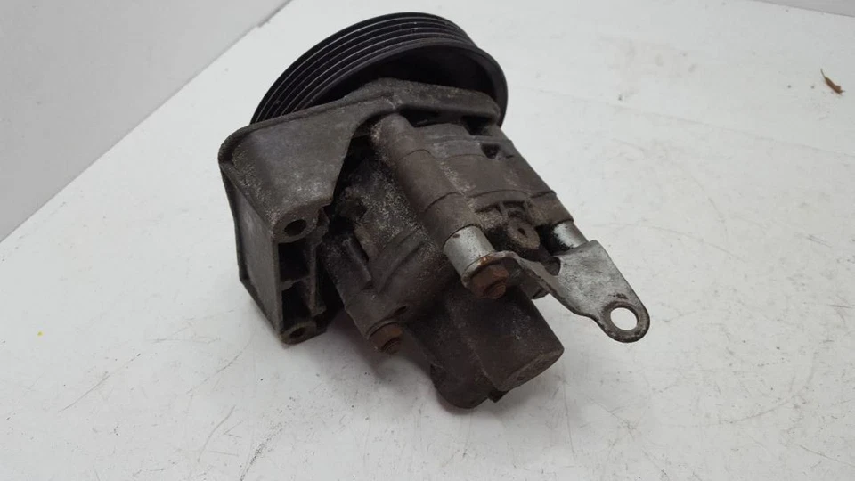 Bomba de direção hidráulica sedã compatível com 92-95 BMW 525i 661223 - Imagem 4 de 4