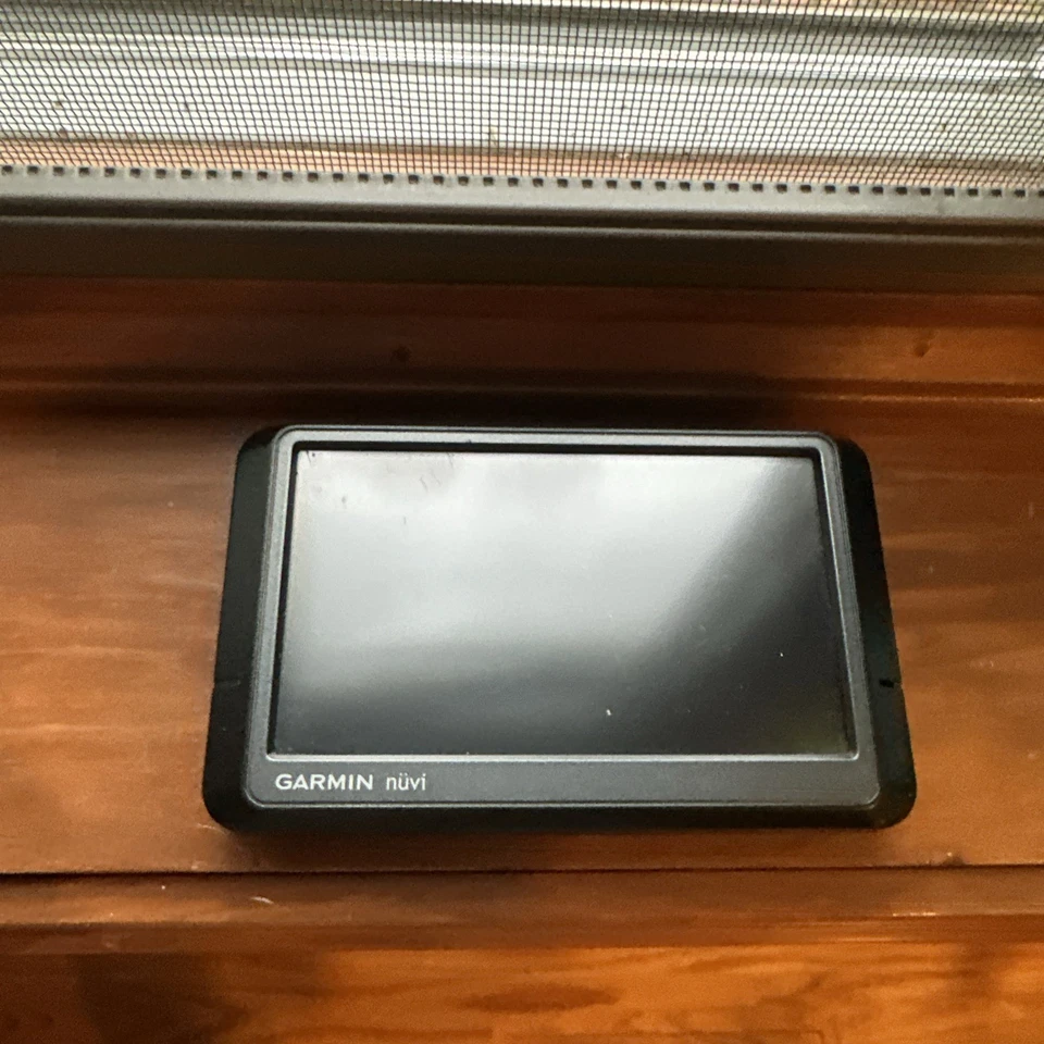 Garmin Nuvi 265W 4.3'' Bluetooth Portable GPS Navigation  - Image 2 of 4