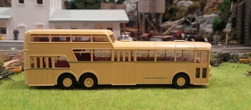 * 1/87 HO Scale * Brekina * Mercedes Benz 0 317 Coach * Autocar * Cream /Red - Picture 11 of 11