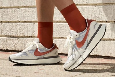 Nike Damen Phoenix Waffle Sneaker EUR 36,5
