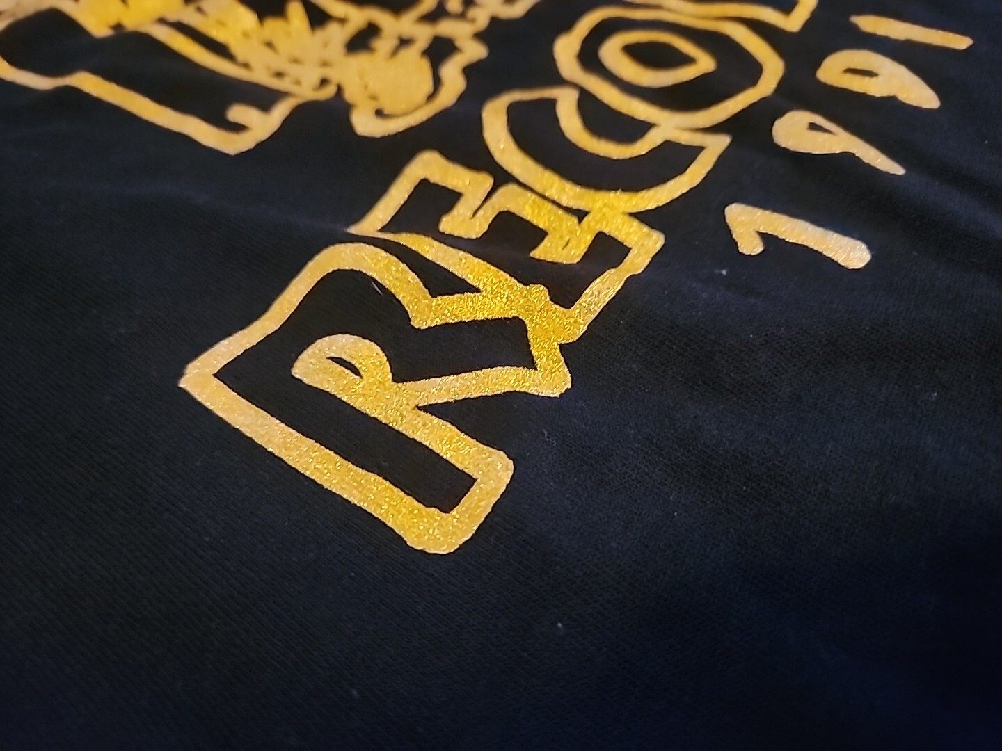 FILA Nuovo~ Maglietta Nera Death Row Records 1991 Etichetta discografica Sl. Logo oro grande