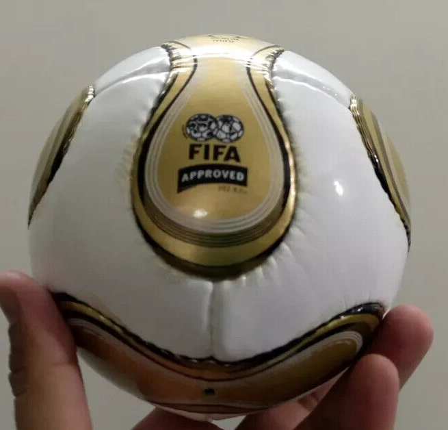 Adidas mini Teamgeist Berlin 2006 FIFA World Cup soccer Match Ball